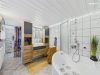 Gepflegtes Einfamilienhaus mit 707 m² Grundstück, Wintergarten, Doppelgarage & Carport - Modernes Badezimmer